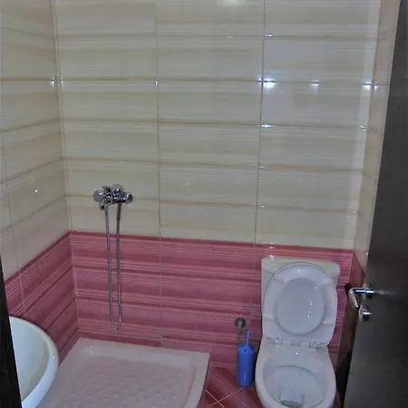 Vila Aleksandro * 사밀