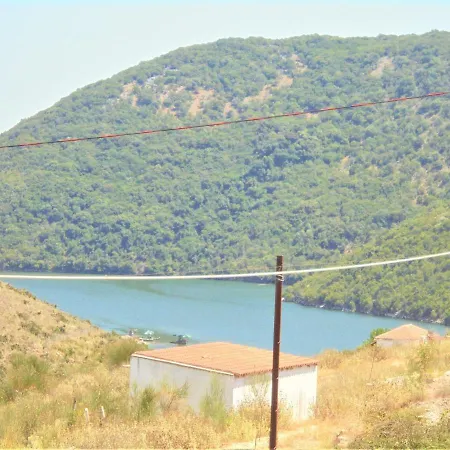 Vila Aleksandro 사밀
